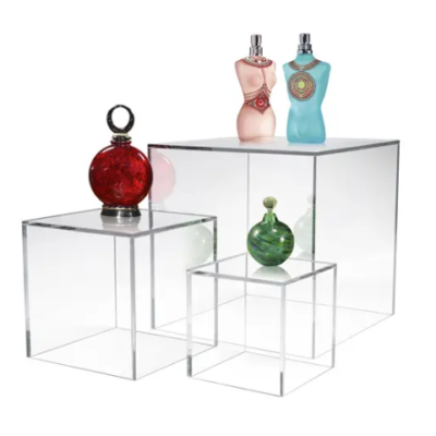 Acrylic & Glass Displays